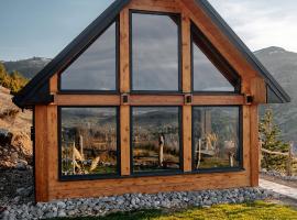 Mountain Dream Chalet Durmitor, hotel i Nedajno
