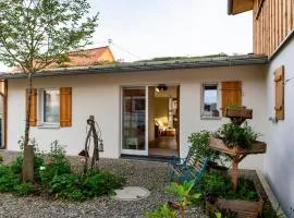 ländlicher öko-flair im Strohhaus