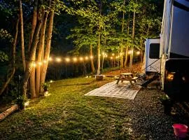 Still Waters Retreat at the Ocoee
