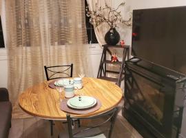 Viesnīca Niagara Falls Core Cozy Stay Near Clifton Hill pilsētā Niagarafolsa