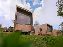 Tiny House Nook 3 - Green&Tiny Hideaway Eider, отель в городе Süderstapel