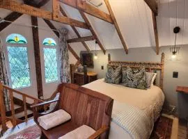 Lacebark Cottage