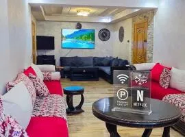 Spacious & chic - 3 min from Casa City Finance " CFC "
