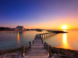 Sheraton Okinawa Sunmarina Resort
