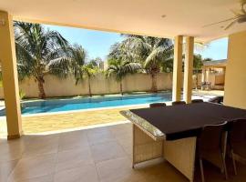 Villa luxueuse à ngaparou saly center, hotel i Ngaparou