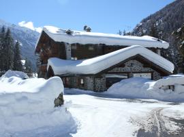 Hotel Petit Tournalin, hotel em Champoluc