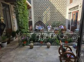 Gulnaraxanum Boutique Hotel Premium