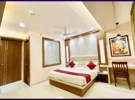 ROOF TOP SEA VIEW Hotel Luxuary Stay K-P Puri , Near Seabeach And Jagannath Temple , Chanduka Fully Air Condationed Rooms ,Wifi , Lift , Restaurant And Free Parking , BEST LOCATION IN PURI