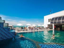 Flipper House Hotel - SHA Extra Plus: Pattaya'da bir otel