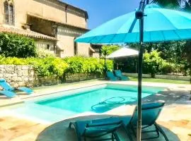 Jolie Maison Avec Piscine