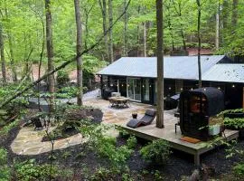 Little Luxe Lodge - Wellness Escape
