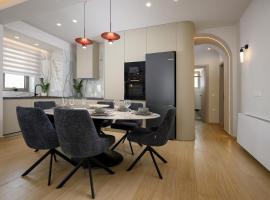 Nieva Family Residences Mires Luxury Apartments、Moíraiのホテル