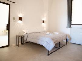 Masseria LOGGIA PUCCI: Torre Chianca'da bir otel