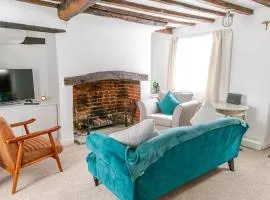 Grade II listed cottage in central Salisbury