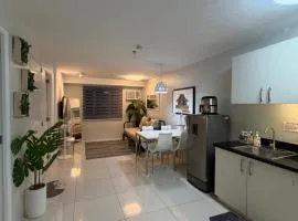 Cozy Minimalist 2BR Condo at Princeton QC near Rob Magnolia