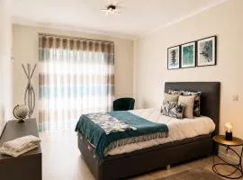 Ocean Dreams Apartment