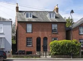Ace Cottage