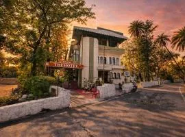 Ramma TheHotel - 200 mtrs from Nakki Lake