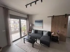 Vasili's Mini Villa