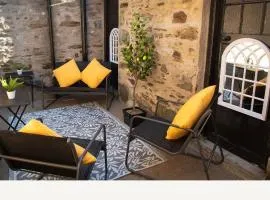 Buckie Central 2 bed Retreat 24 high street