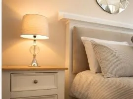 Buckie Central 2 bed Retreat 24 high street