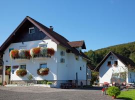 House Pox 2, hotel in Plitvička Jezera