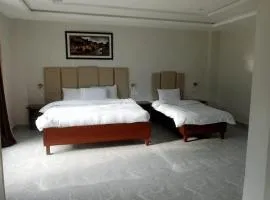 Standard King Family Rooms