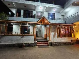 Chander Guest House