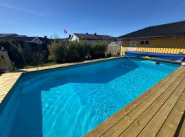 포르스그룬에 위치한 호텔 Pool & Nordic Sauna Retreat - Studio Apartment Porsgrunn