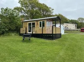 Pearl Shepherds Hut