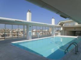 Hotel Bartos, מלון באלמוסאפס