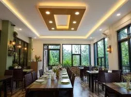 Royal View Resort