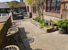 The Old Stable at Blackshaw Farm, hotel a Leek