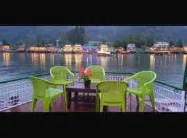 Hollywood lakeview retreat