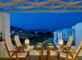 Luxury Paros Villa 2 Bedrooms Villa Royalty Beautiful Sea Views, hôtel à Kampos Paros