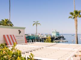 Pavilion Hotel, hotel Avalonban