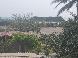Centro turístico la playitaa, hotel em Chachalacas