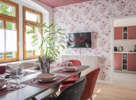 Very Berry Family-Suite - Balkon, Netflix, Nespresso, Bäcker, Spielplatz