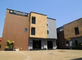 Victoria Plus Hotel & Suites