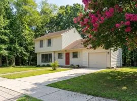 Modern Cape May Rental Retreat - Private Wooded Hideaway