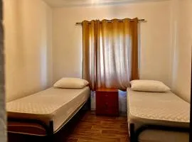 Sekretet e Luginës Restaurant - Hostel - Camping