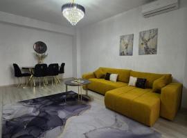 Luxury Apartament, hotel di Dudu
