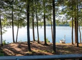 Lakefront Peninsula Retreat, 4BR with Private Dock!