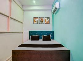 Hotel O Trinetra Stay In Luxury, hotelli kohteessa Prayagraj