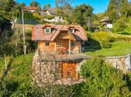 Vineyard Chalet Hansel and Gretel - Happy Rentals