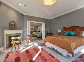 2B2b loft in mountains secluded patio vintage