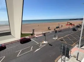 Central location Sea view