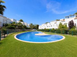 NATURE PLUS Family House, hotel a Salou