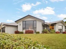 Beautiful Spacious Home in a Serene Setting