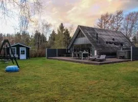 3 Bedroom Lovely Home In Spøttrup
